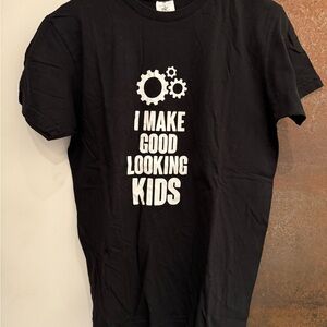 Black T-Shirt Men’s M